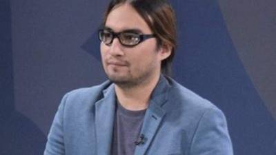 Mario Gómez, un activista que explica los riesgos del Bitcóin para los salvadoreños, fue detenido por varias horas.//Twitter.