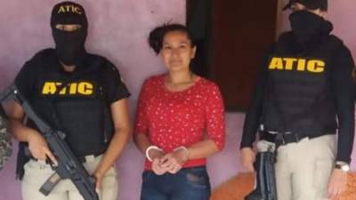 La universitaria Karla Leticia Gutierres Jalón al momento de su detención.