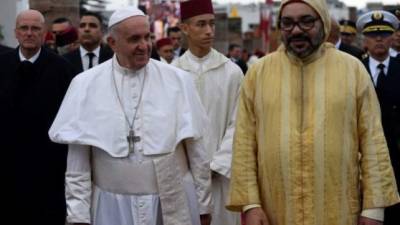 Francisco consideró “indispensable oponer al fanatismo la solidaridad de todos los creyentes”.