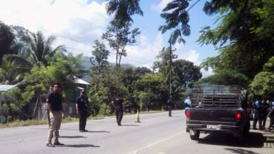 Las autoridades se apostaron en los alrededores de Omoa.