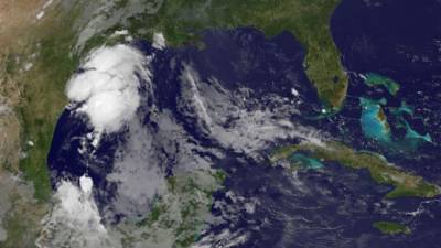 Las autoridades metereológicas pronostican que Bill tocará tierra, en las próximas horas, en el estado de Texas.