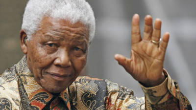 Muere Nelson Mandela, primer presidente negro de Sudáfrica.