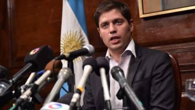 El ministro de Economía argentino Axel Kicillof en una rueda de prensa en el consulado de Argentina en Nueva York.
