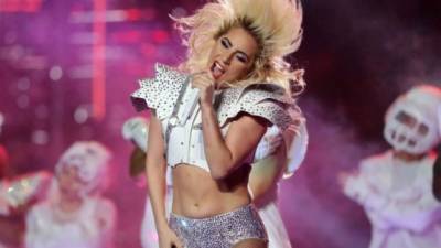 Lady Gaga durante el Super Bowl