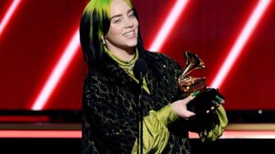 Billie Eilish ganó seis Grammy's en la edición del 2020.