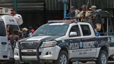 Un grupo de hombres armados tomó una alcaldía en Guerrero hace una semana para exigir la renuncia del secretario de seguridad.