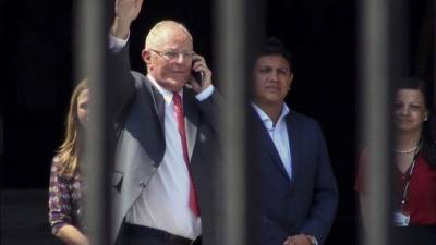 El presidente peruano, Pedro Pablo Kuczynski, antes de abandonar el Palacio de Gobierno en Lima.