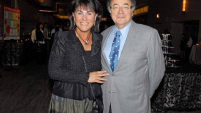 El magnate Barry Sherman y su esposa, Honey.