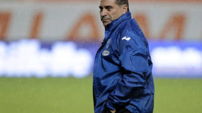 Luis Fernando Suárez, técnico de Honduras.