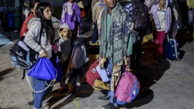 El éxodo de migrantes venezolanos a Ecuador y Perú ha aumentado en las últimas semanas./AFP.