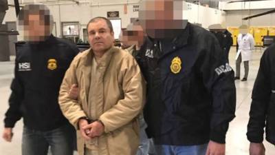 Joaquín 'El Chapo' Guzmán al llegar al aeropuerto MacArthur de Long Island en Islip, Nueva York.