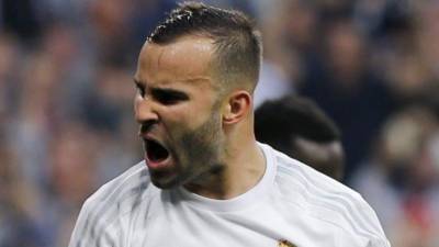 El Real Madrid ha hecho oficial, a través de un comunicado difundido en sus redes, el traspaso de Jesé Rodríguez al Paris Saint-Germain dirigido por el técnico español Unai Emery.