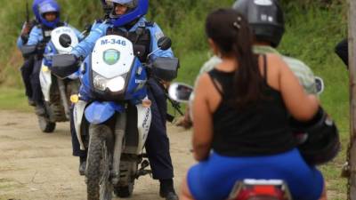 El cuerpo estaba en medio de la cañera.