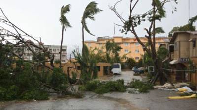 En categoría 2, ayer el huracán María se hizo sentir en localidades como Punta Cana, de República Dominicana.