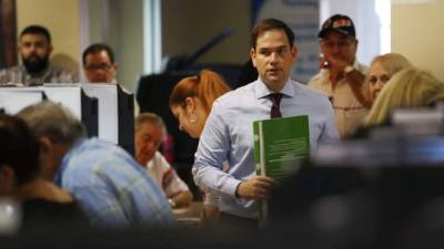 El senador de la Florida, Marco Rubio, fue uno de las primeras figuras políticas en emitir su voto temprano. AFP.
