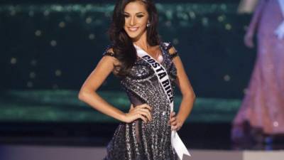 Karina Ramos representó a Costa Rica en el Miss Universo 2014-2015.