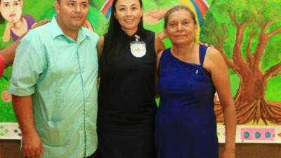 Santos Pineda, Susana López y Letty Martínez.