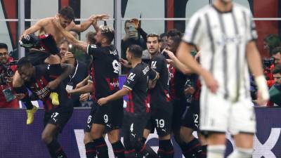 El AC Milan venció sin problemas a la Juve en el San Siro.