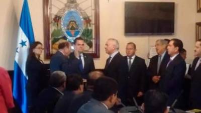 Mauricio Oliva durante la juramentación de los 14 miembros de la Junta Nominadora.