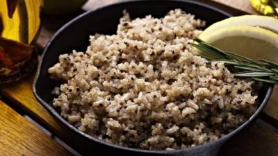 Quinoa with Brown Rice in a Cast Iron Pan.