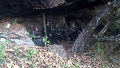 En estas cuevas se han refugiado los miembros de la banda de Los Espinoza en el municipio de San Luis, Comayagua.