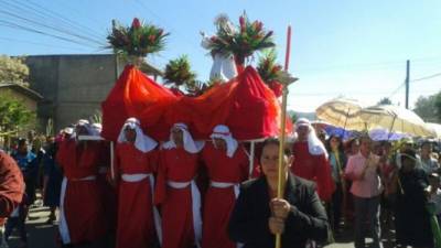 Procesión del Domingo en Ramos en Intibucá.