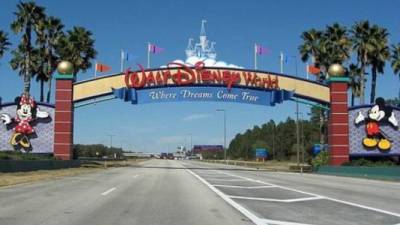 Entrada al parque Disney World en Orlando, Florida. La localidad es considerada la capital mundial de los parques temáticos.