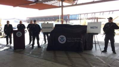 Las autoridades señalaron que los traficantes están intentando pasar la droga por los diferentes puertos de entrada de la frontera sur estadounidense. Foto: CBP Arizona