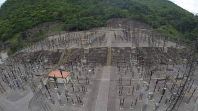 Imagen de una estación eléctrica ubicada en El Cajón.