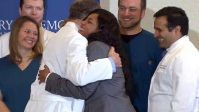 La enfermera Amber Vinson fue dada de alta esta mañana del Hospital Emory en Atlanta, tras recuperarse del virus del ébola.