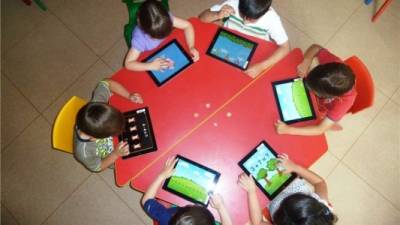 En muchas escuelas se ha incluido el iPad dentro de la lista de útiles.