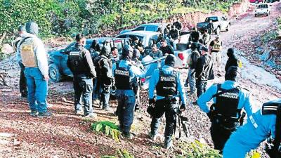 <b><span class=mln_uppercase_mln>Operación.</span></b> Tres miembros de la MS fueron capturados en La Paz.