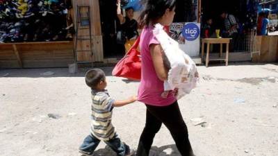 Las madres solteras en Honduras sustentan más de 600 mil hogares en el país.