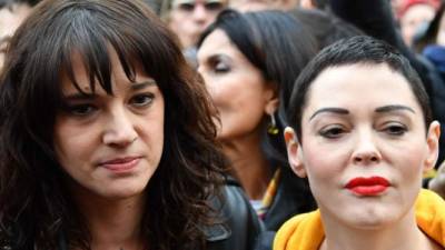 Asia Argento y Rose MacGowan en una foto de archivo.