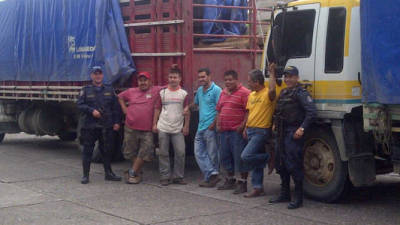 Los cinco guatemaltecos fueron remitidos a la Fiscalía.