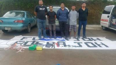 Detenidos en Peña Blanca por las autoridades policiales.
