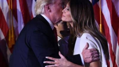 Trump celebra el cumpleaños de Melania por adelantado.