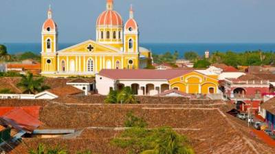 Granada es la ciudad turística por excelencia de Nicaragua y la mas visitada del país. Es la ciudad más antigua de este país.