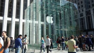 Edificio de Apple en la quinta avenida de Nueva York. Esta es una de las empresas miembros del BCIU.