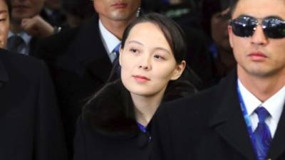 La hermana pequeña del líder norcoreano, Kim Jong-Un, reconvertida en la mujer más influyente de la jerarquía política de ese hermético país es la llamada a tomar el poder en caso de que su hermano muera.