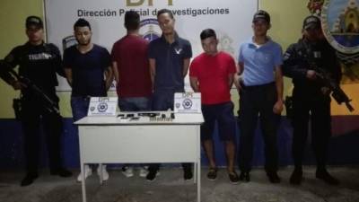 Detenidos en el Caribe de Honduras.