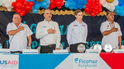 Fundación Ficohsa, como parte de la Alianza por la Educación, continúa trabajando en la mejora de escuelas