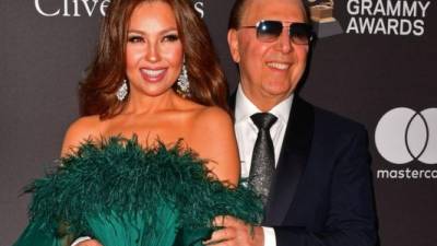 Thalía y Tommy Mottola en una foto de archivo. AFP