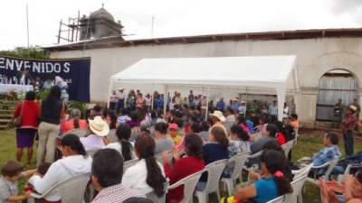 Los habitantes de Gualcinse participaron en un cabildo abierto el domingo donde se tomaron decisiones y el pueblo se unió.