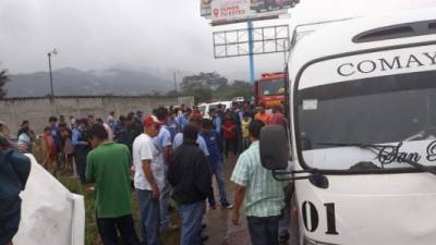 Dentro del bus que viajaba de Comayagua a San Pedro Sula se produjo el tiroteo.