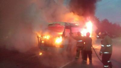 El bus de la empresa Judá fue incendiado antes de las 6:00 am a la altura de La Lima.