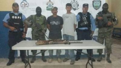 Sebastián Ayala Najarro, de 37 años de edad y Óscar Danilo Herrera Miranda, de 36 años, detenidos en el occidente de Honduras.