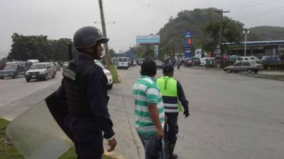 La Policía Nacional anunció que no permitirá bloqueo de vías.