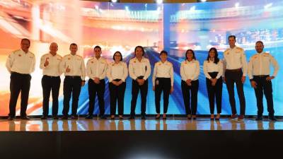 Ejecutivos de Shell Honduras presentes en el lanzamiento de la campaña “Nos Vemos de Nuevo” que celebra el regreso de la marca al país.