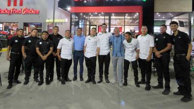Chinawok abre su primer restaurante en la ciudad industrial del país, San Pedro Sula.